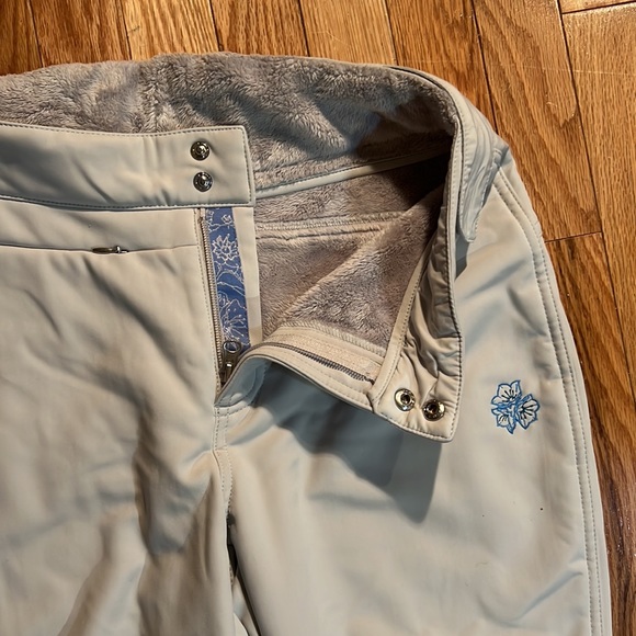 L.L. Bean off white snow pants size small - Picture 3 of 7